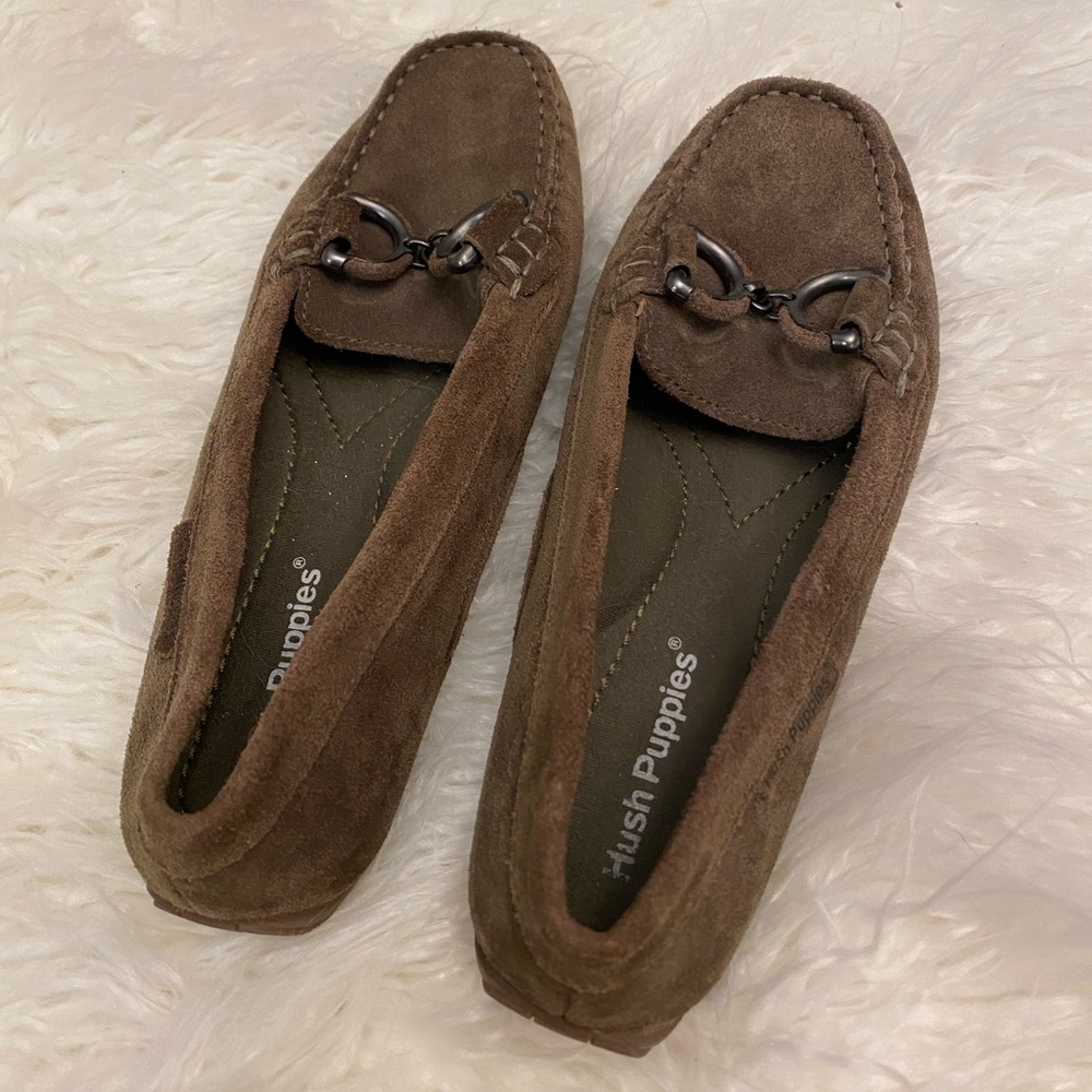 Hush Puppies womens suede driving shoes. Size 8.5